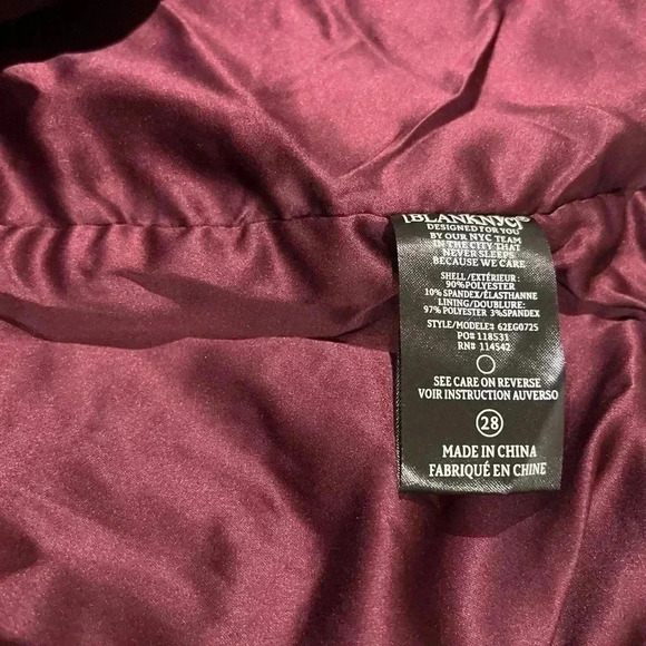 BLANKNYC Wrap Mini Skirt Size 28 Women’s Junior’s carmine red stylish  trend NWT - Picture 2 of 6